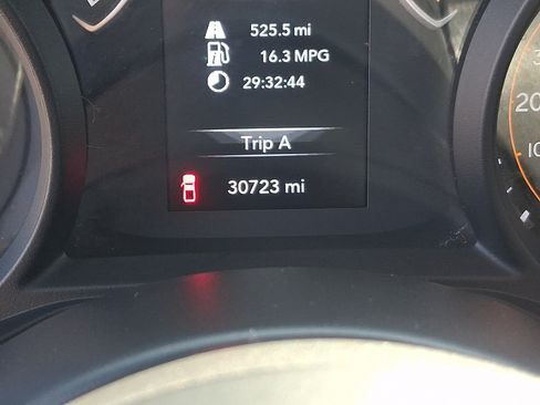 Used 2025 Jeep Gladiator Sport AWD/4WD image 20