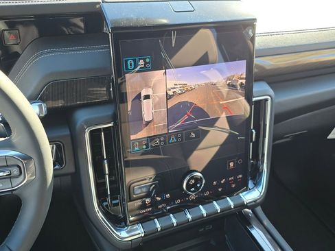 New 2026 GMC Yukon XL Elevation w/ Elevation Premium Package image 26