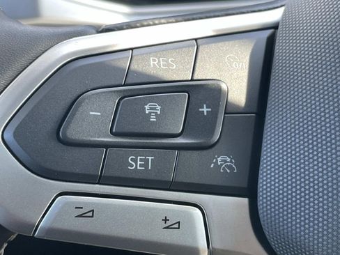 New 2026 Volkswagen Taos SEL AWD/4WD image 21
