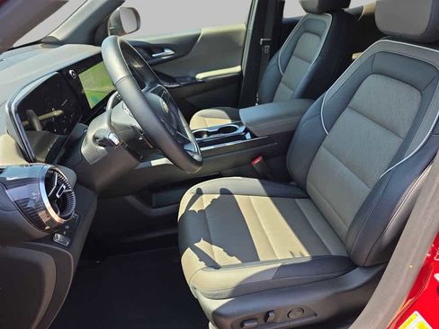 Used 2025 Chevrolet Equinox LT w/ Convenience Package II AWD/4WD image 17
