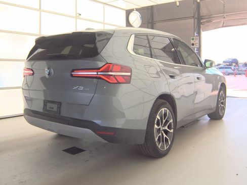 Used 2026 BMW X3 xDrive30i AWD/4WD image 2