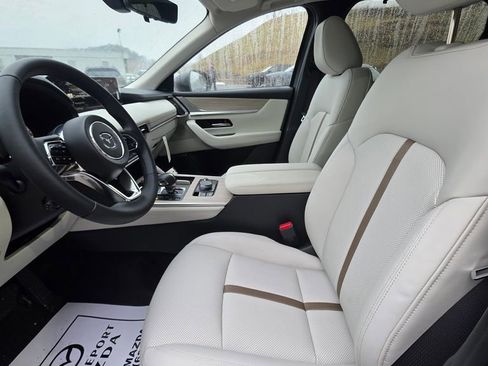 New 2026 MAZDA CX-90 Plug-In Hybrid w/ Premium Plus image 18