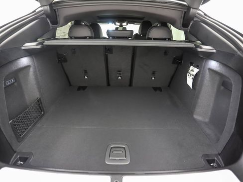 Certified 2025 BMW X4 xDrive30i w/ Premium Package image 22