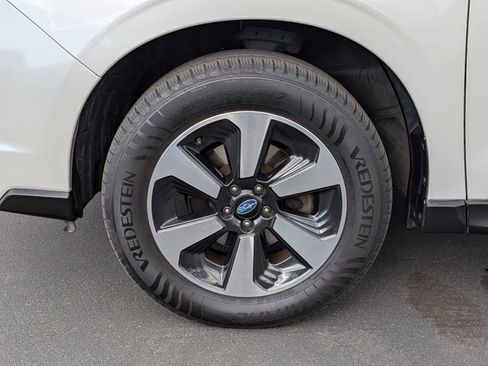 Used 2017 Subaru Forester 2.5i w/ Alloy Wheel Package image 14