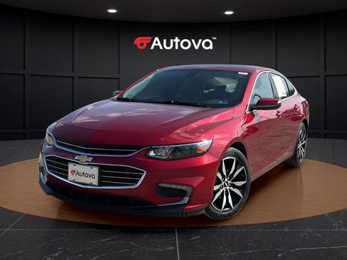 Used 2018 Chevrolet Malibu LT w/ Leather Package image 1