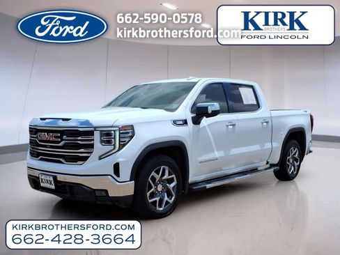 Used 2022 GMC Sierra 1500 SLT w/ SLT Premium Plus Package AWD/4WD image 1
