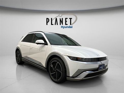 New 2026 Hyundai Ioniq 5 Limited image 1