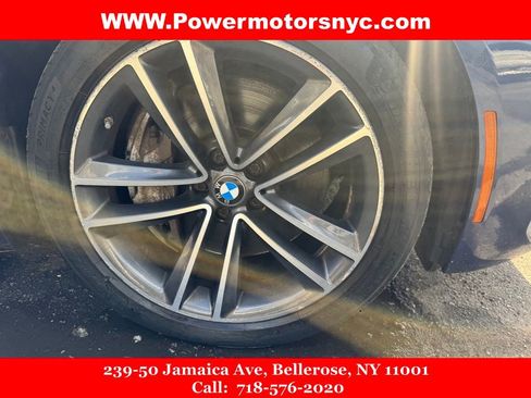 Used 2022 BMW 750i xDrive w/ Executive Package AWD/4WD image 16
