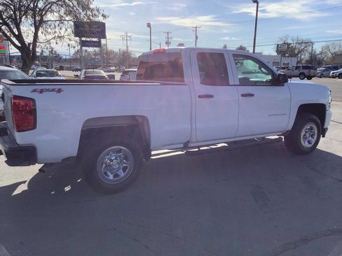 Used 2017 Chevrolet Silverado 1500 W/T w/ Trailering Package image 9