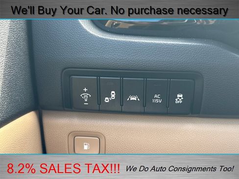 Used 2018 Kia Sedona SX image 27