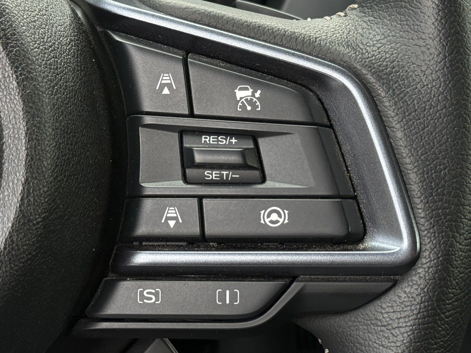 Used 2025 Subaru Forester Limited w/ Popular Package #2 AWD/4WD image 24