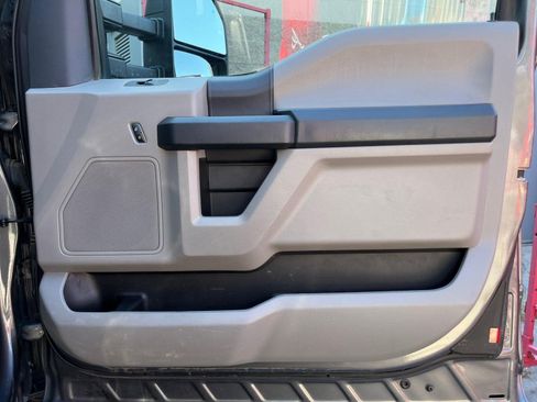 Used 2022 Ford F350 XL w/ Power Equipment Group AWD/4WD image 27