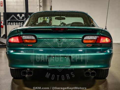 Used 1997 Chevrolet Camaro Z28 RWD image 45
