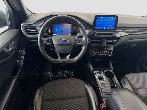 Used 2023 Ford Escape ST-Line image 17