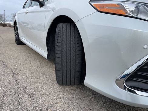 Used 2024 Toyota Camry XLE w/ Navigation Package image 17