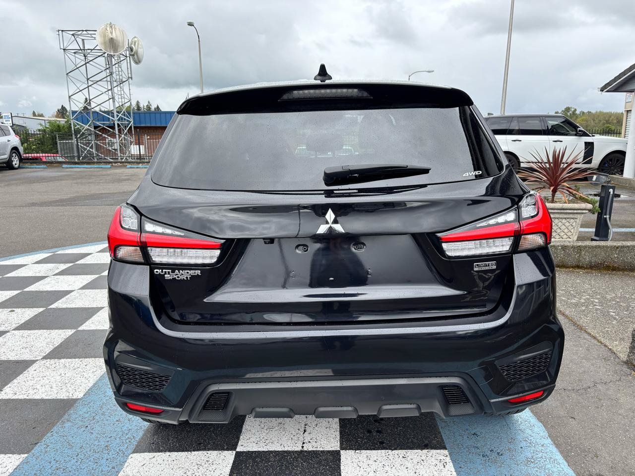 Used 2025 Mitsubishi Outlander Sport ES AWD/4WD image 4