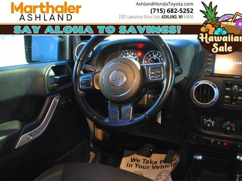 Used 2018 Jeep Wrangler Unlimited Sahara image 10