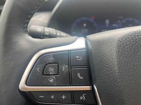Used 2024 Toyota Grand Highlander AWD image 14