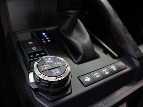 Used 2025 Toyota Tacoma TRD Pro image 83