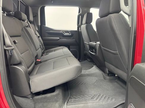 Used 2024 Chevrolet Silverado 1500 LT Trail Boss w/ Convenience Package II image 35