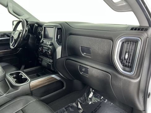 Certified 2021 Chevrolet Silverado 1500 LT Trail Boss w/ Convenience Package II AWD/4WD image 30