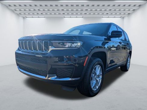 New 2025 Jeep Grand Cherokee L Laredo w/ Luxury Tech Group I image 7
