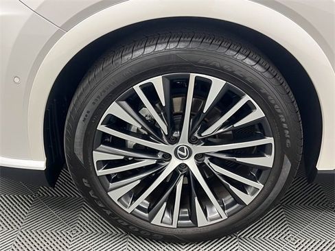 Certified 2024 Lexus RX 350 Premium Plus image 23