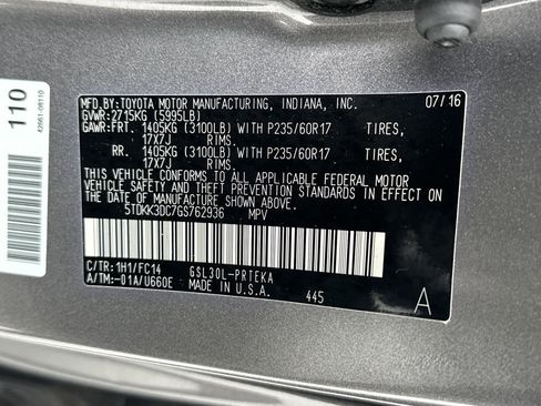 Used 2016 Toyota Sienna LE FWD image 36
