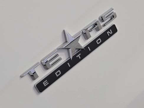 New 2026 Chevrolet Silverado 1500 LT w/ Texas Edition Plus RWD image 12