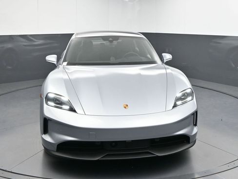 Certified 2025 Porsche Taycan image 27