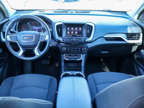 Used 2022 GMC Terrain SLE image 7