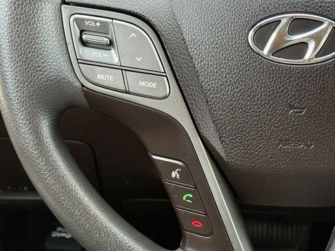 Used 2017 Hyundai Santa Fe Sport FWD image 21