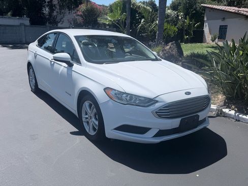 Used 2018 Ford Fusion S FWD image 5