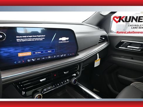New 2026 Chevrolet Tahoe Premier w/ Sun And Tow Package AWD/4WD image 23
