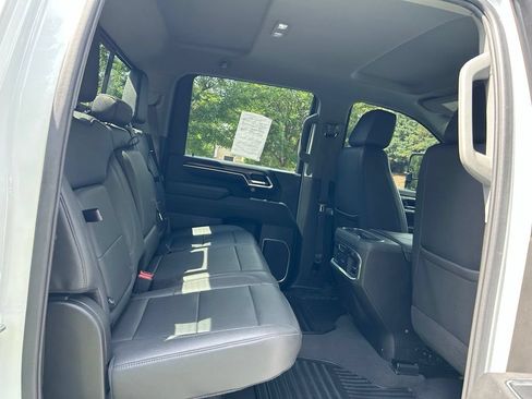 Used 2024 Chevrolet Silverado 2500 LTZ w/ LTZ Convenience Package AWD/4WD image 58