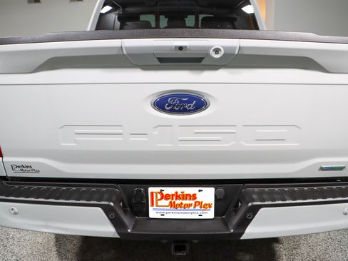 Used 2023 Ford F150 Lariat w/ Equipment Group 502A High image 9