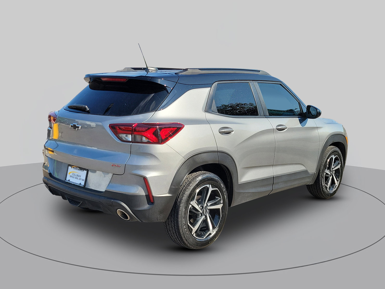 Used 2023 Chevrolet TrailBlazer RS w/ Convenience Package FWD image 3