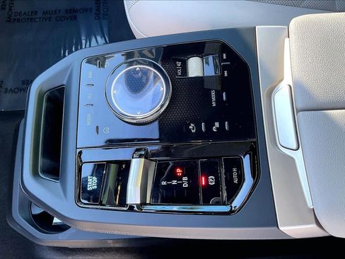 Used 2025 BMW iX xDrive50 w/ Convenience Package image 19