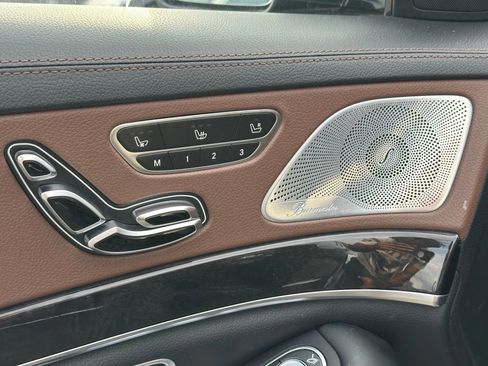 Used 2014 Mercedes-Benz S 550 Sedan image 31