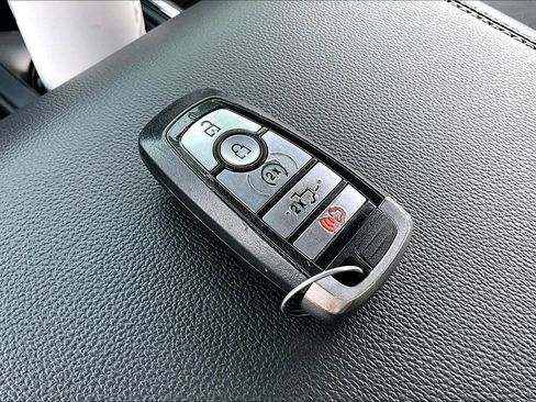 Used 2022 Ford F150 XLT w/ Equipment Group 302A High image 35