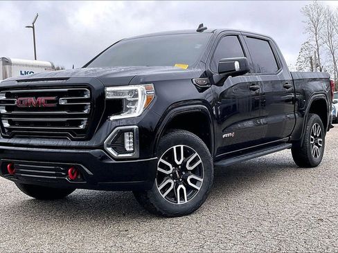 Used 2022 GMC Sierra 1500 AT4 w/ AT4 Preferred Package image 2