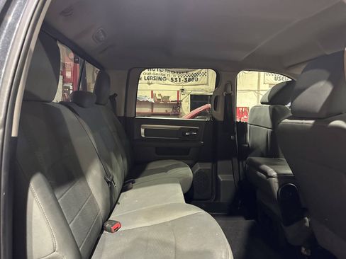Used 2014 RAM 2500 SLT AWD/4WD image 3