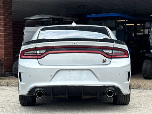 Used 2020 Dodge Charger Scat Pack w/ Plus Group RWD image 7