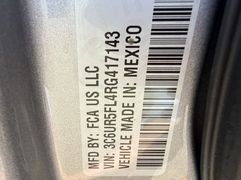 Used 2024 RAM 2500 Laramie w/ Safety Group image 32