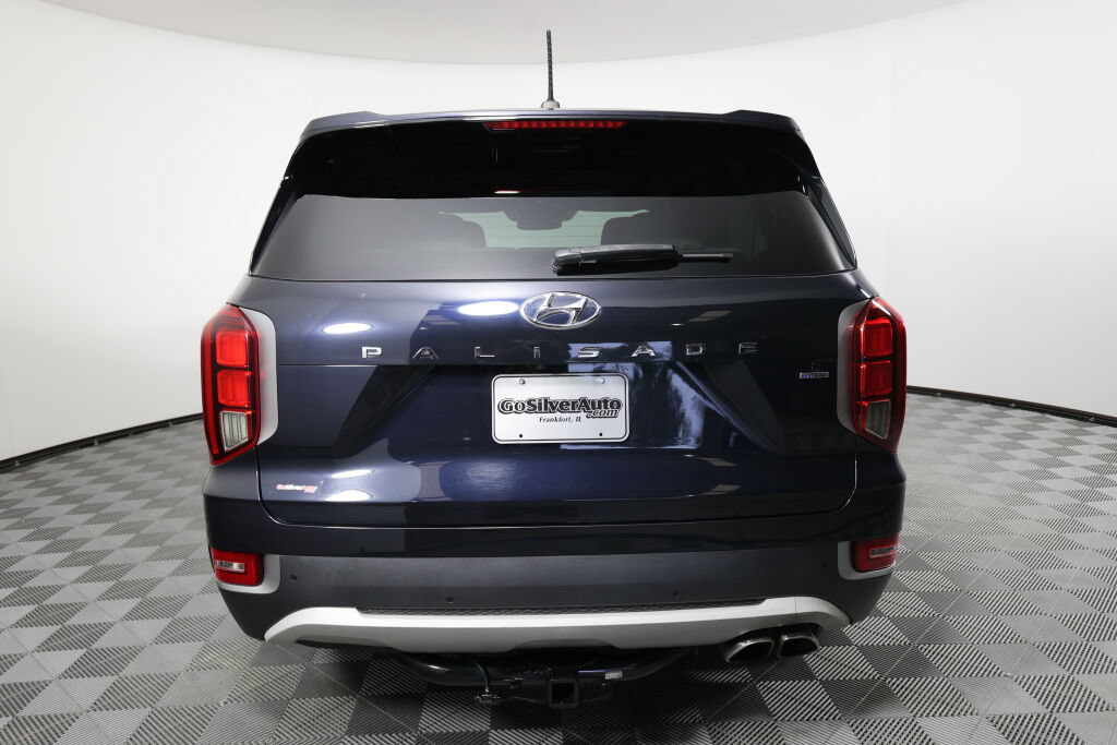 Used 2020 Hyundai Palisade SEL w/ Premium Package AWD/4WD image 3