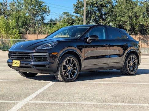 Used 2021 Porsche Cayenne Coupe image 8