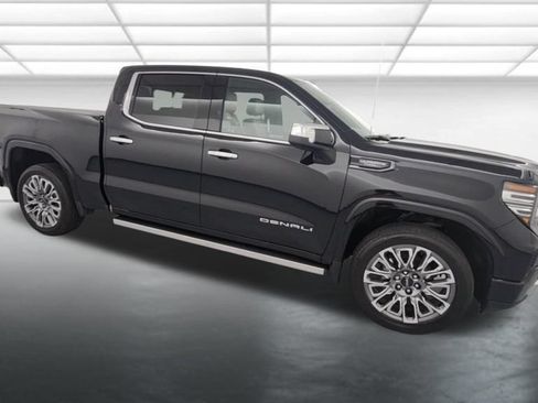 Used 2023 GMC Sierra 1500 Denali Ultimate AWD/4WD image 9