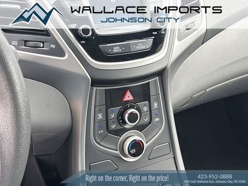Used 2015 Hyundai Elantra SE w/ Option Group 02 image 24