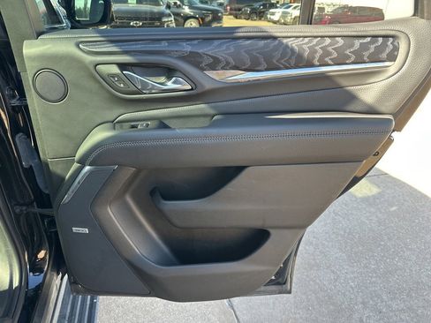 Used 2023 GMC Yukon Denali image 27