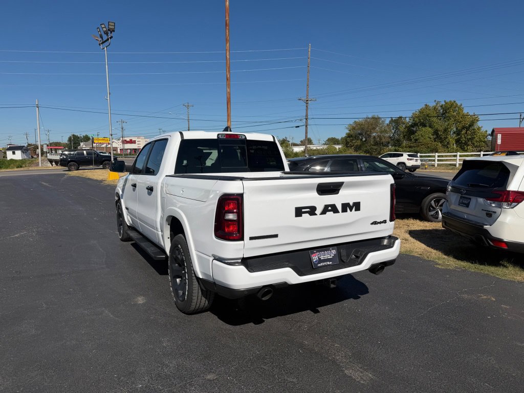 Used 2025 RAM 1500 Big Horn AWD/4WD image 6